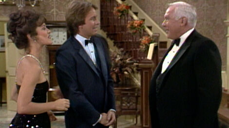 S8E010 Now You See It, Now You Don't