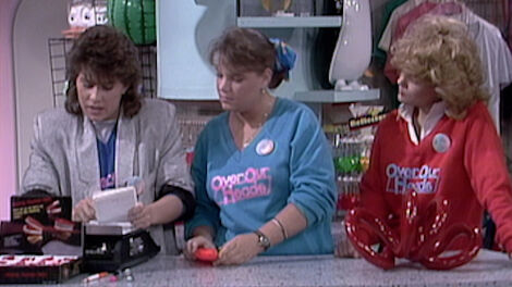 S7E003 Grand Opening