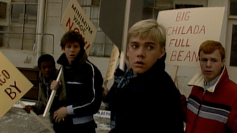 S4E007 One Strike and You're Out