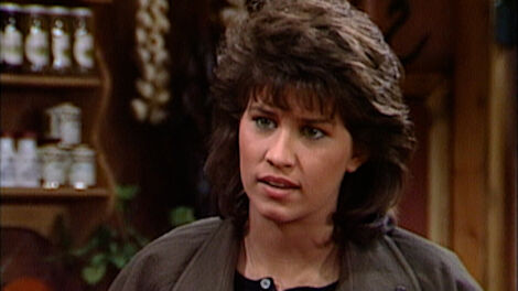 S6E018 With a Little Help from My Friends