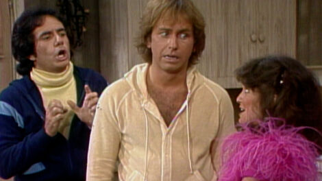 S4E008 A-Camping We Will Go