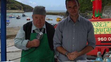 S4E007 Do Not Disturb