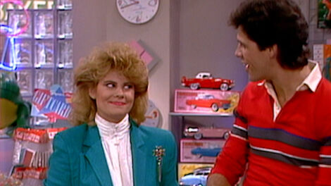 S7E005 Men for All Seasons