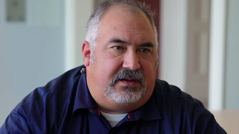 S1E007 Guys and Julia