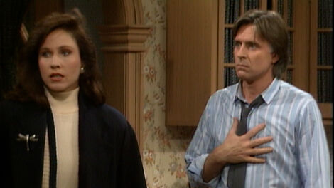 S5E001 Who's the Boss