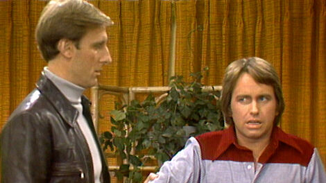 S2E009 Chrissy's Night Out