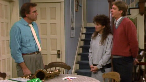 S9E013 Something in Common