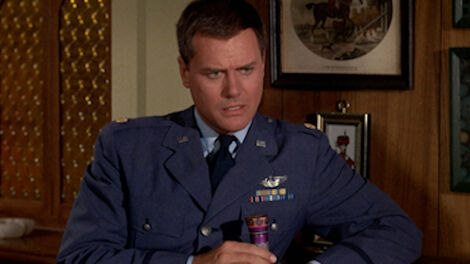 S4E007 The Strongest Man in the World