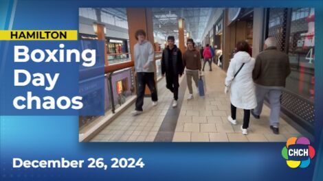 Boxing Day traffic chaos shuts down Highway 401 off-ramp