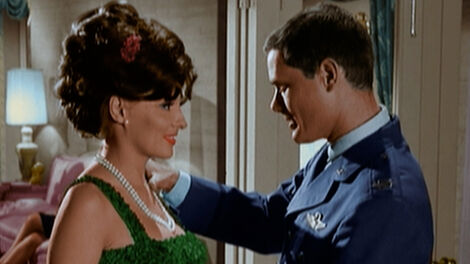 S1E009 The Moving Finger