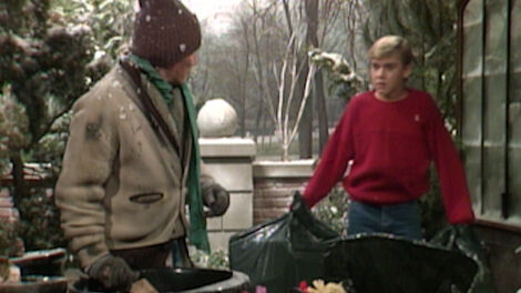 S4E014 The Lady Is a Tramp