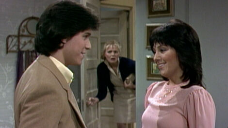 S7E018 Janet's Little Helper