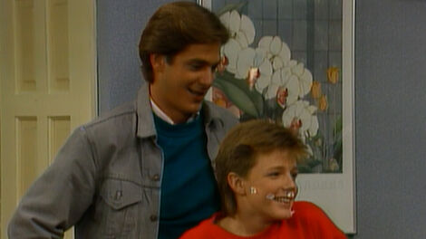 S9E012 A Thousand Frowns