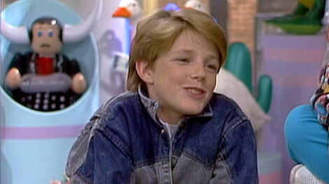 S7E009 Born Too Late