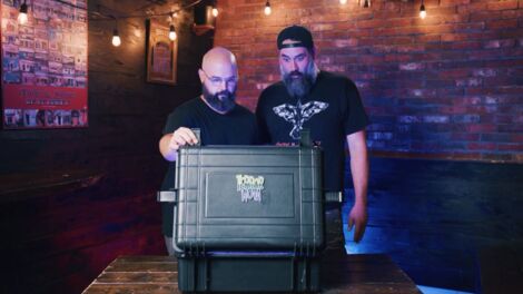 S1E001 Grand Falls House