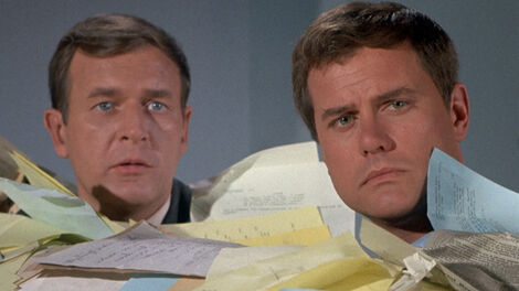 S3E004 My Turned-On Master