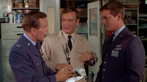 S2E017 The Greatest Invention in the World