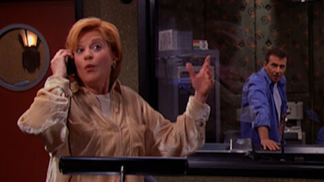 S6E002 Letters to Mabel