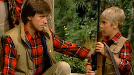 S2E016 A Hunting We Will Go