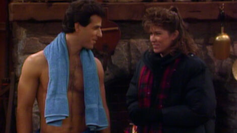 S8E016 A Winter's Tale