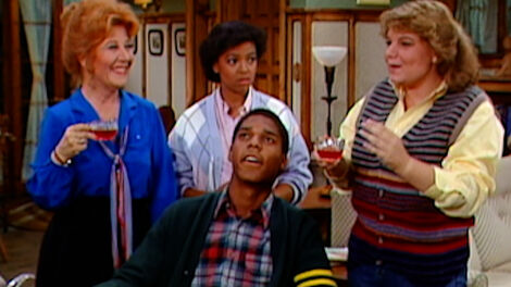 S5E005 What Price Glory?