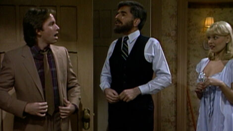 S7E019 The Apartment