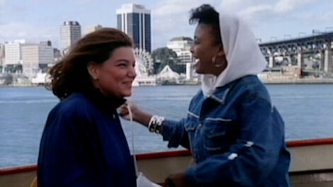 S8E025 The Facts of Life Down Under Part 1