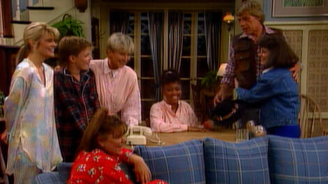 S9E006 Up from Down Under