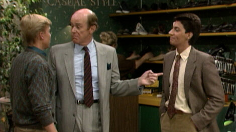 S5E004 Rick Sells His Sole