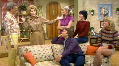 S6E013 The Matchbreakers