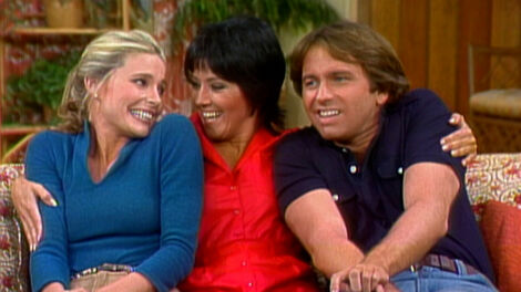 S6E003 Terri Makes Her Move